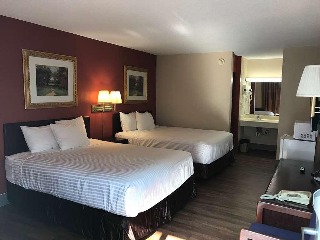 Rodeway Inn Dalton Room photo